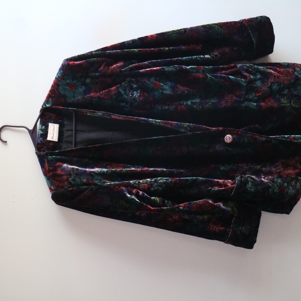 Vintage Velvet Statement Blazer